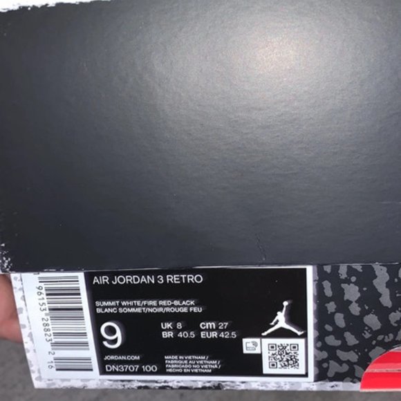 Jordan 4